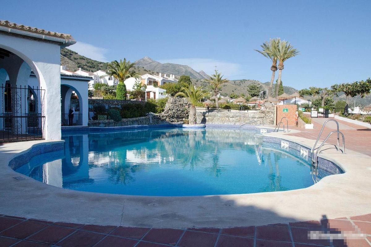 Apartamento Capistrano Village Нерха Екстер'єр фото